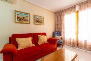 The Coastal Paradise - 1a Linea Beach and views