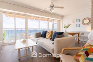 The Ocean - Playa en la puerta de casa