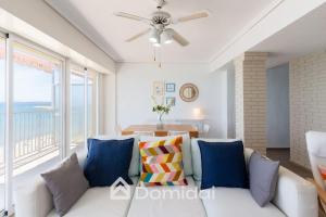 The Ocean - Playa en la puerta de casa