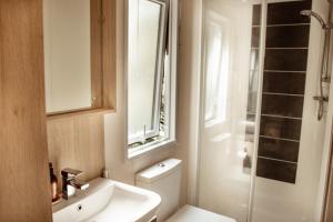 Maritime Pines - Norfolk Cottage Agency