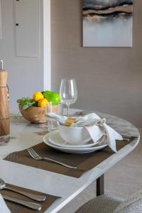 Frank Porter - Grande Residence