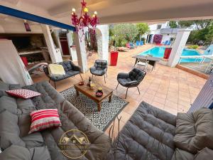 Villas MAS M - Villa d-exception - Piscine - Jeux Enfants - BBQ - Plancha - Cheminee - Calme - 5 Chambres - SUDSEJOURCONCIERGERIE : photos des chambres