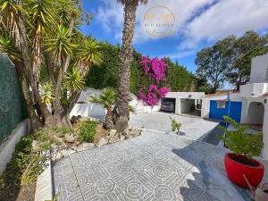 Villas MAS M - Villa d-exception - Piscine - Jeux Enfants - BBQ - Plancha - Cheminee - Calme - 5 Chambres - SUDSEJOURCONCIERGERIE : photos des chambres