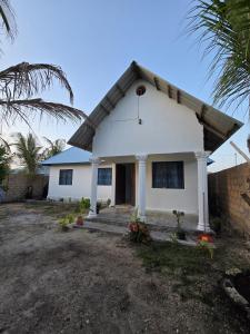 Cappucino House Paje