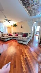 Foxes Apartment by Quokka 360 - close to Rho Fiera - بولاّتي