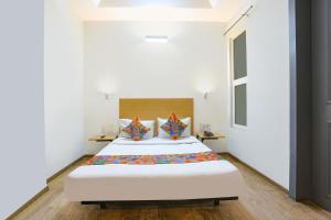 Sky Land Residency