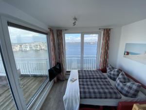 Schleivilla Lootsen Hus by Seeblick Ferien ORO, 3Etagen,8Pers,Sauna,Kamin