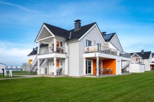 Fewo MEERwert by Seeblick Ferien ORO, Familienfreundlich, Sauna, Kamin,XL Dusche