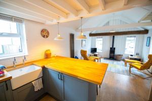 The Dees - Cottage, Rye Harbour