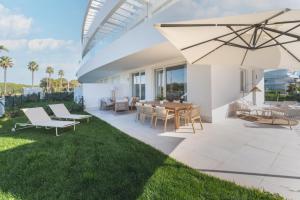 Oasis playa costa Ballena