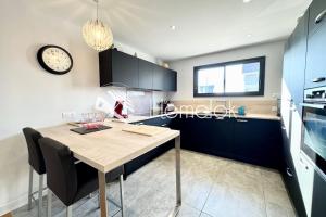 Maisons de vacances Maison contemporaine de standing - 100m des plages : photos des chambres