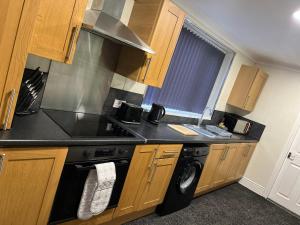 Levy Nook House 1 bed apartment 5 minute walk to Stockton town centre & Free Parking