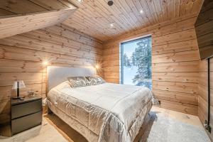 Villa Aurelia, On the Mountain by Aavalevi