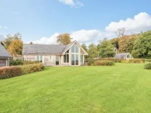 Swandown 11 The Cygnet - Winsham