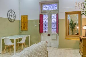 Maltese Maisonette in Historic Isla with Sea Views by 360 Estates