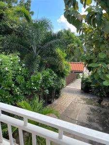 ชรัส รีสอร์ท เกาะล้าน