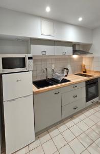 Appartements Appartement au coeur de Marcillac-Vallon : photos des chambres