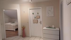 Helle schöne Dachgeschosswohnung mit Balkon