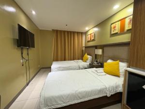 9th floor Studio deluxe cozy staycation Antel Spa Residences
