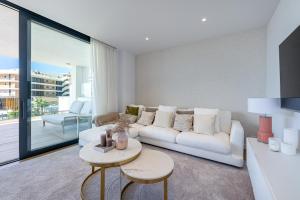 Luxury Apartment El Higueron West