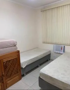 Apartamento disponível para final de temporada - Praia grande, SP - 里奥克拉鲁