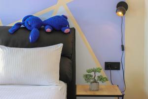 Stylish Studio Apartment with balcony