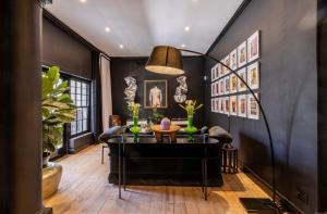 Sophisticated Seaside Townhouse