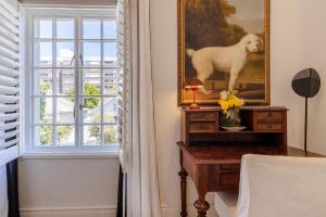 Sophisticated Seaside Townhouse