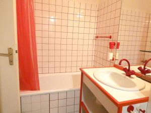 Charmant studio à 1er étage, 4 pers., balcon, salle fitness, park, ski, jacuzzi - St Lary Soulan - FR-1-457-252