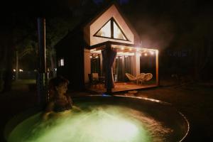 Osada pod Gwiazdami Łasko & SPA - Family ogrodzony dom, kominek, grill, ognisko, KAJAKI, Plaża, JEZIORA, opcja prywatnego JACUZZI