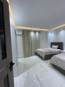 شقة فندقيه بموقع مميز بالمهندسين