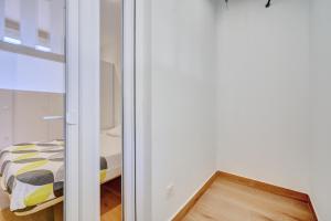 Studio Irati by Clabao