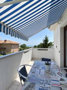 Apartment Almira with sea view