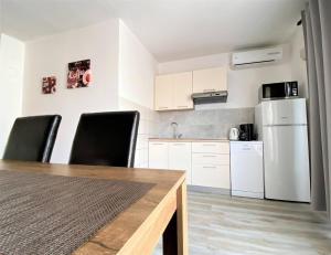 Apartment Almira with sea view