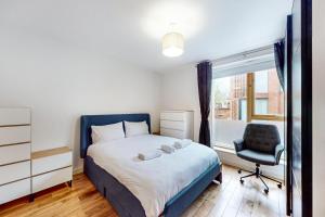 Modern 2Bed - 5min to Highbury & Islington Station