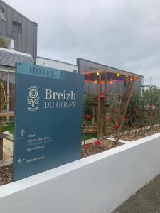 Hotels Hotel Breizh Du Golfe : photos des chambres