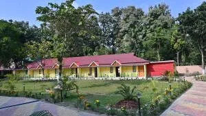 Green Forest Resort - Uttar Simlabari