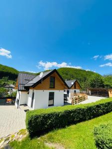 CHALETY MÝTO POD ĎUMBIEROM