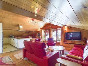 Duplex haut de gamme 8 pers avec balcons et parking, proche des pistes et commerces - FR-1-398-585