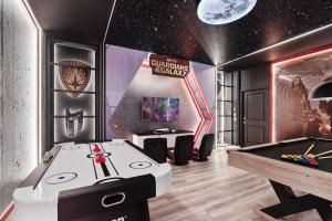 10 Bedroom 8 Bathroom Windsor Island 3233Lw