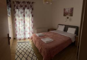 Sweet Home Mitropoleos