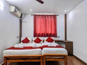 Skyry Hotels Singanallur