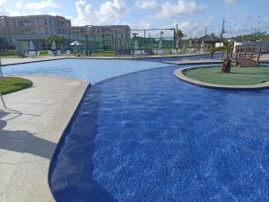 Flat Muro Alto Condomínio Clube