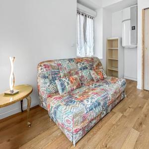 Appartements Studio lumineux avec clim et TV ideal pour couples : photos des chambres