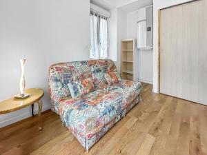 Appartements Studio lumineux avec clim et TV ideal pour couples : photos des chambres