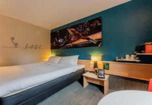 Hotels B&B HOTEL Lille Villeneuve d'Ascq Grand Stade : photos des chambres