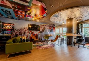 Hotels B&B HOTEL Lille Villeneuve d'Ascq Grand Stade : photos des chambres