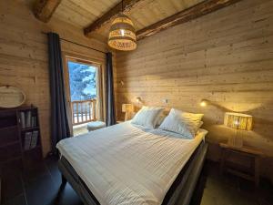 Lodge alpin chaleureux, 4 chambres, 10 pers, parking, terrasse, Arêches-Beaufort - FR-1-342-330