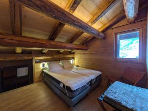 Lodge alpin chaleureux, 4 chambres, 10 pers, parking, terrasse, Arêches-Beaufort - FR-1-342-330