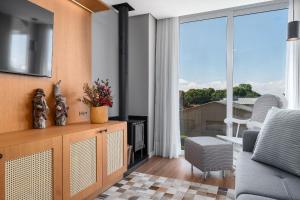 Sofisticação a Minutos do Centro by Achei Gramado